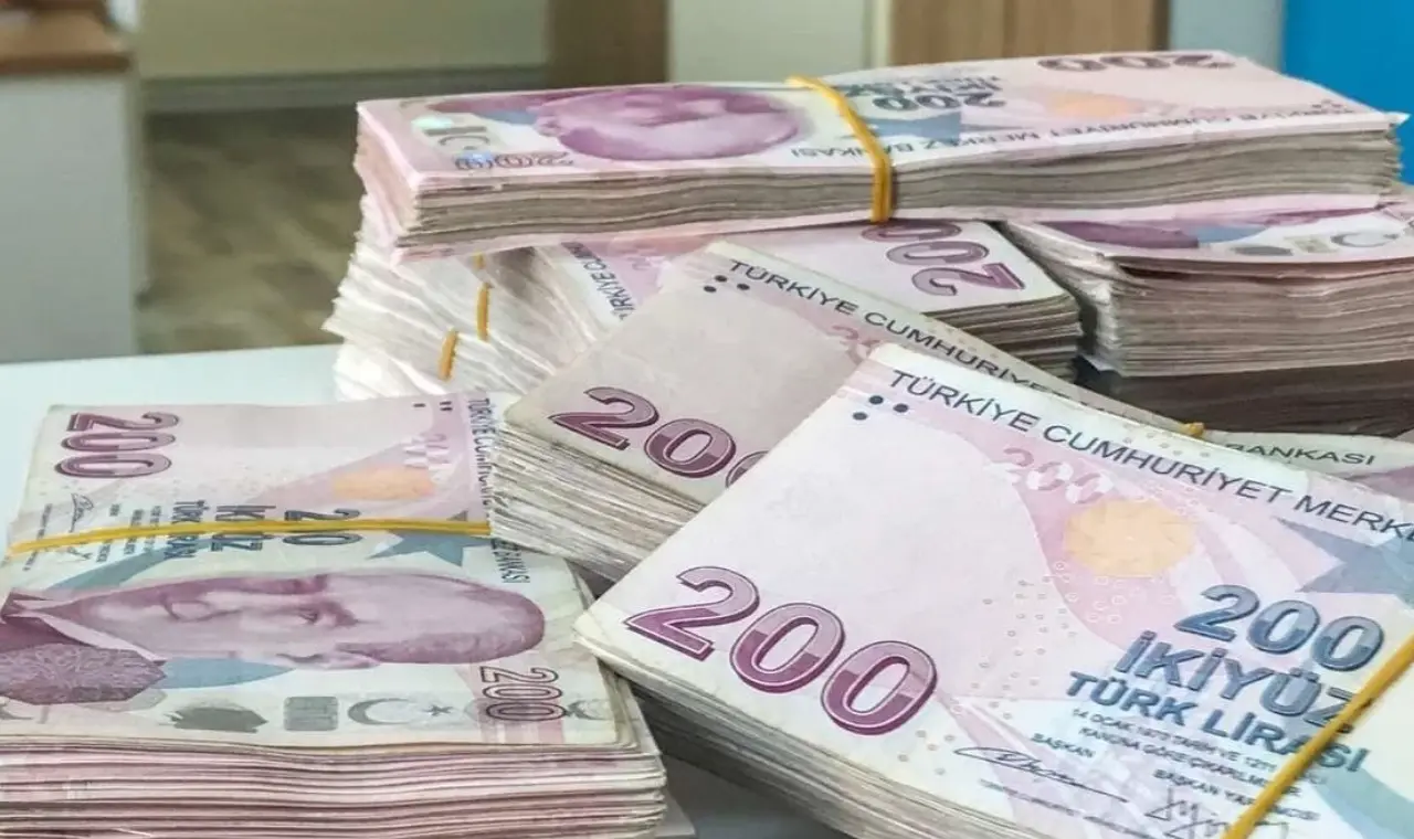 Memur ve emekli zam oranı tablosu netleşti! 4