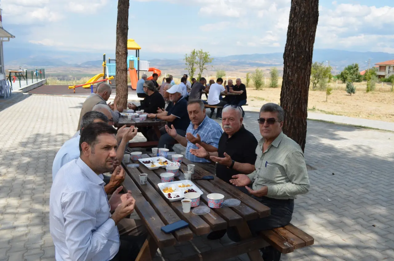 Muharrem Ayı Dolayısıyla Aşure İkramı Yapıldı 3