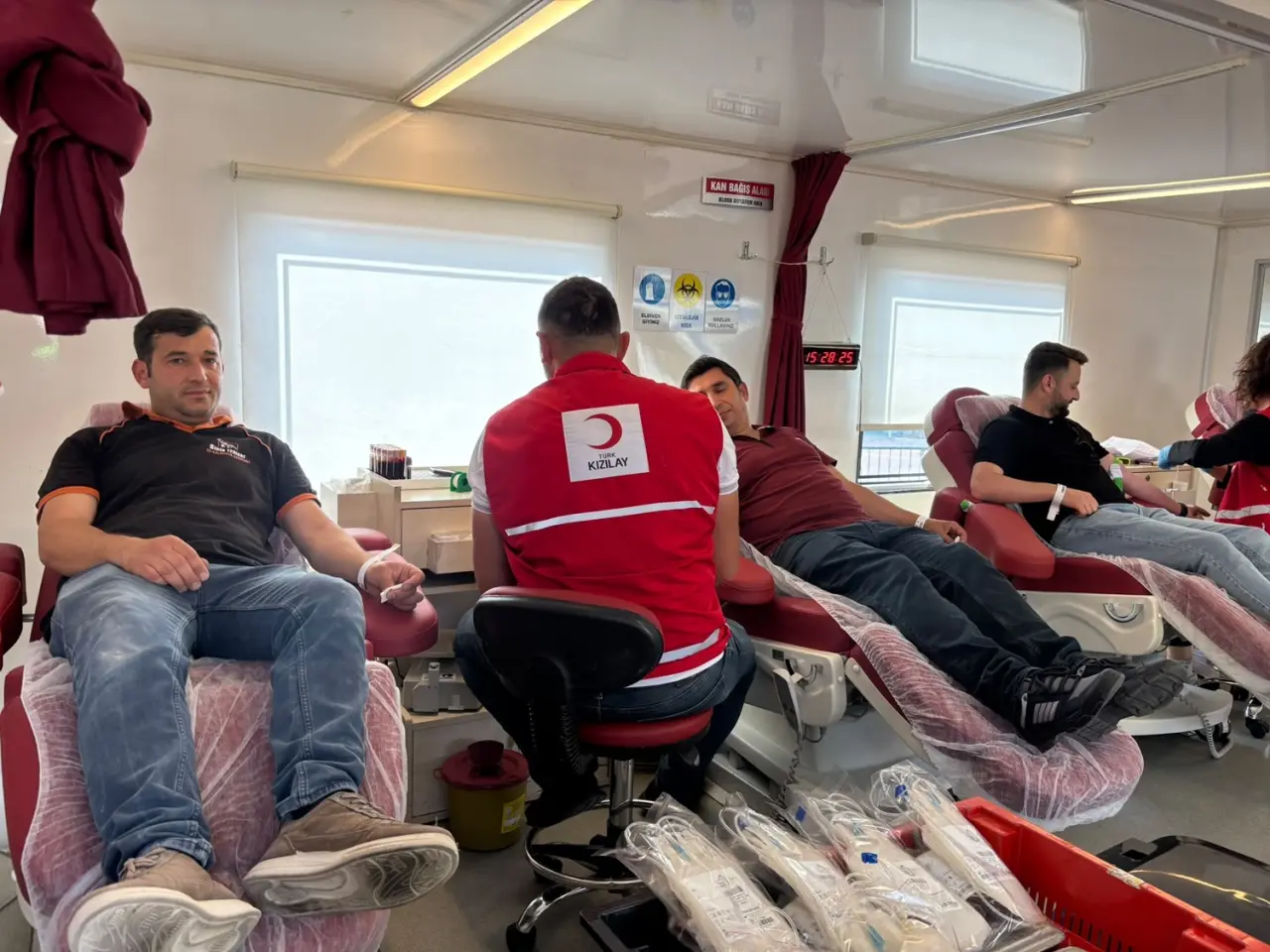 Türk Kızılay Alaca'da 112 Ünite Kan Topladı 2