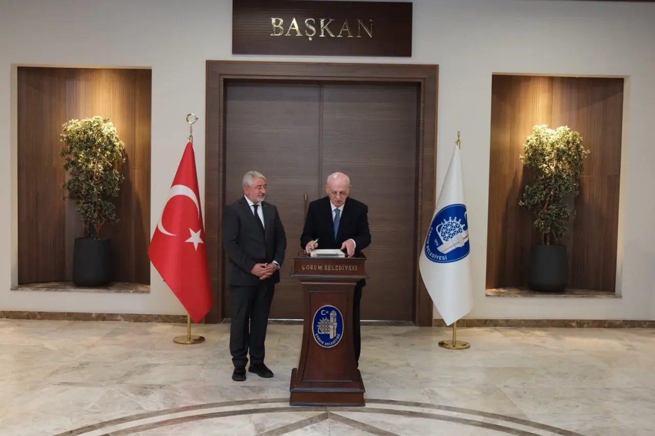 Kahraman’dan Çorum Belediyesine Ziyaret 3