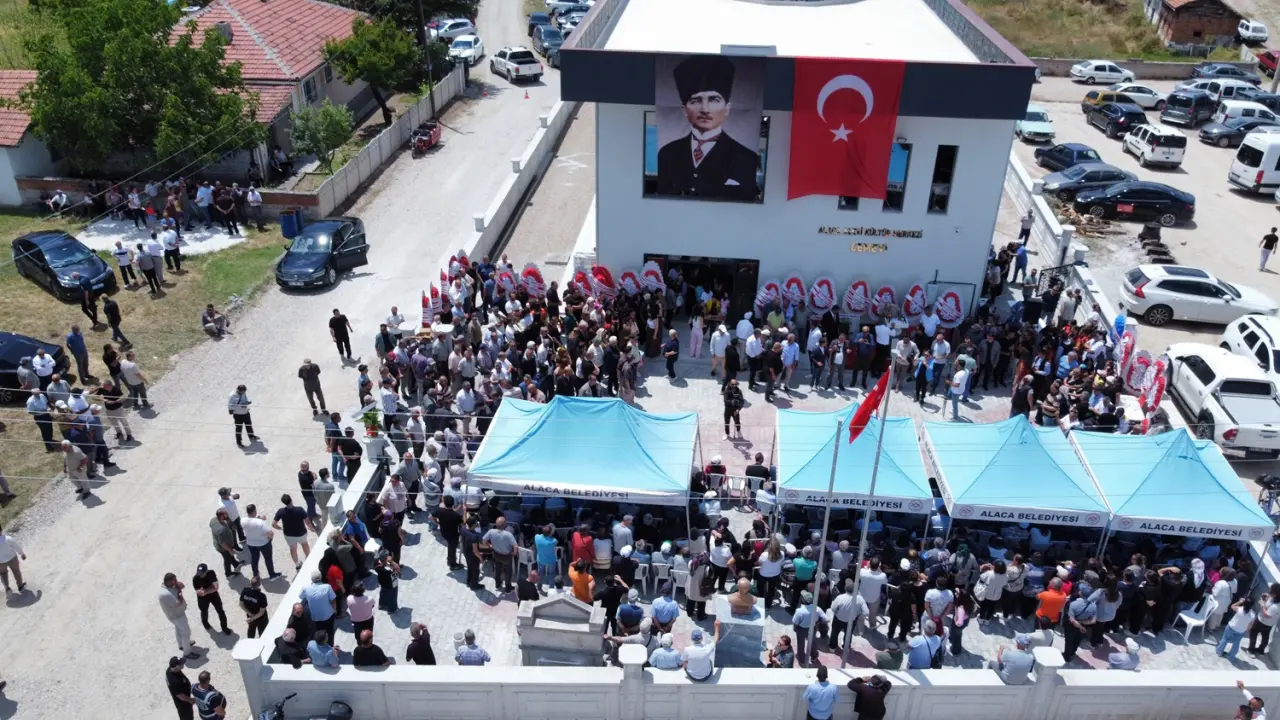 Alaca Alevi Kültür Merkezi Cemevi Hizmete Açıldı 4