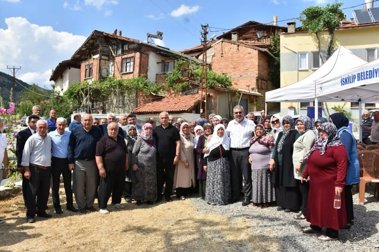 Vatandaş Sordu, Başkan Talepleri Not Aldı 3