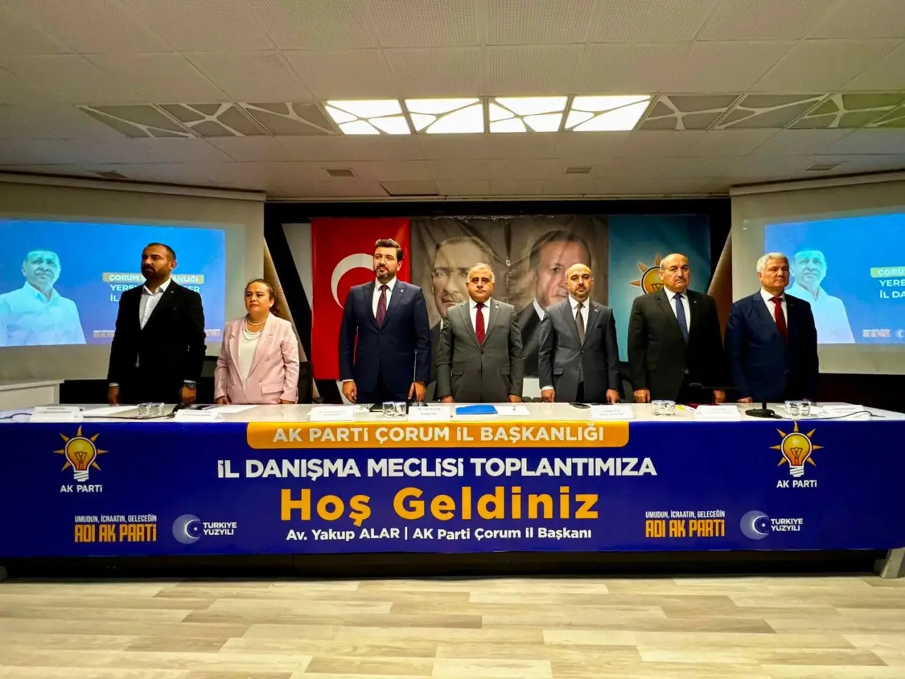 AK Parti’den Yerel Yönetimler Zirvesi 2