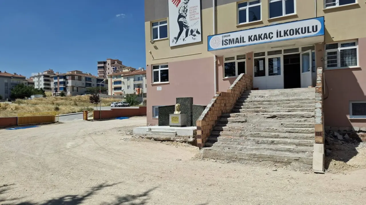 Ahlatcı: Çorum’un Eğitimine Güç Katıyoruz 3