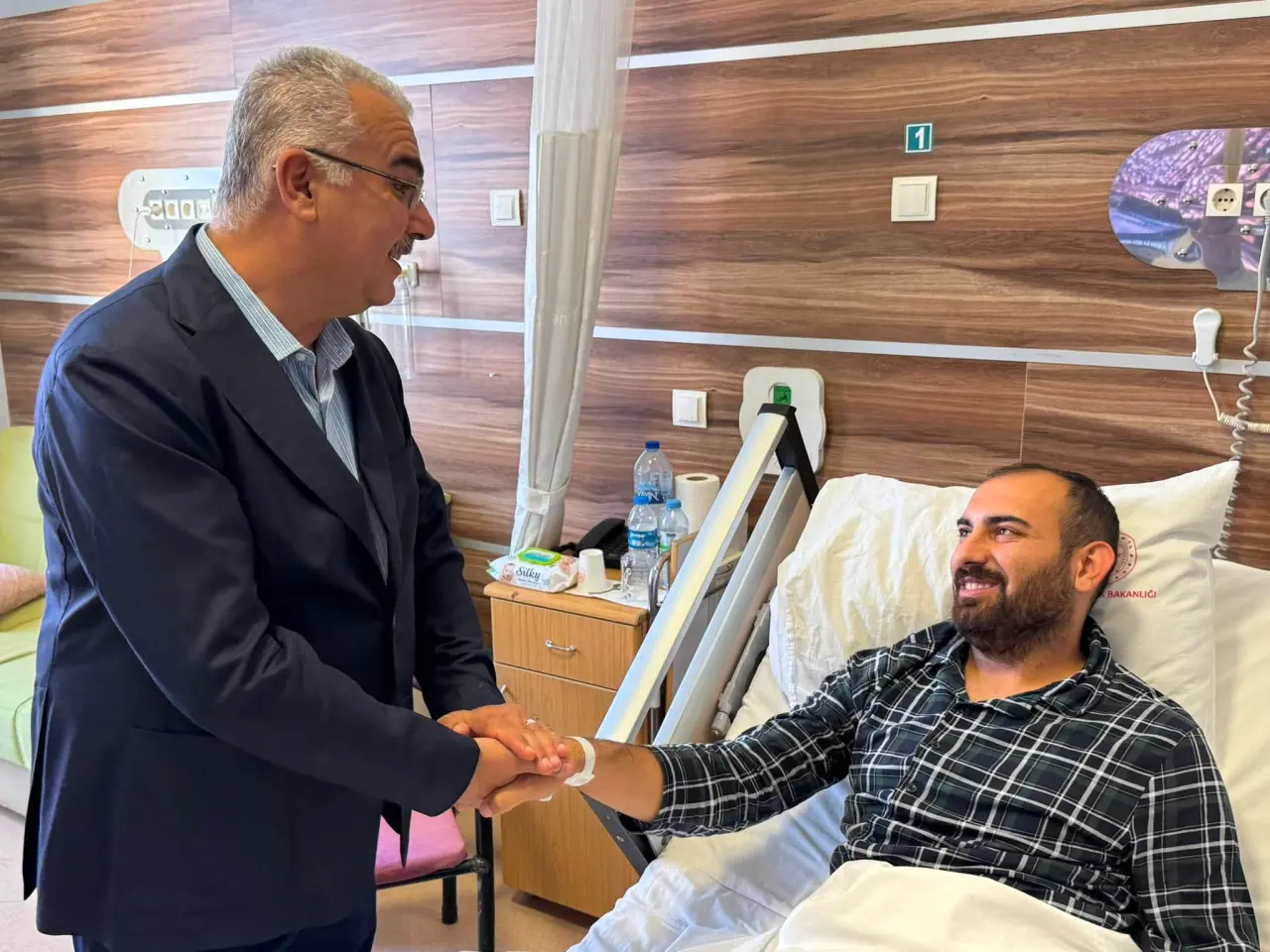 Onur Civan’a Geçmiş Olsun Ziyareti 1