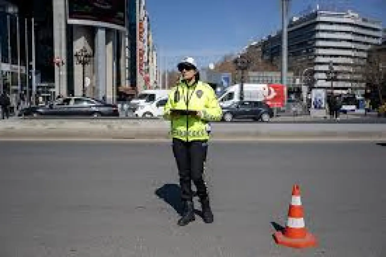 Trafik kazalarında yeni dönem! Alo 193 devreye giriyor 3