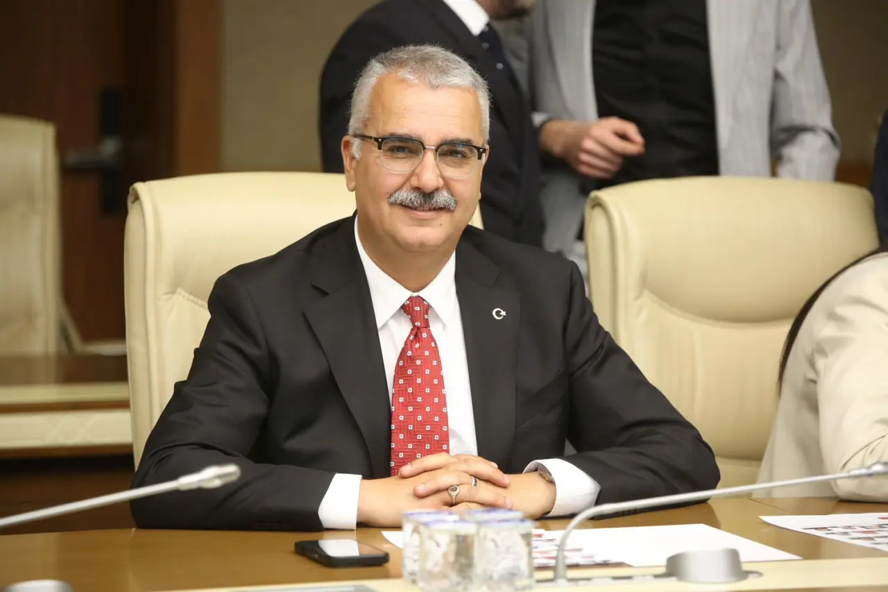 Ahlatcı: Çorum’un Eğitimine Güç Katıyoruz 2
