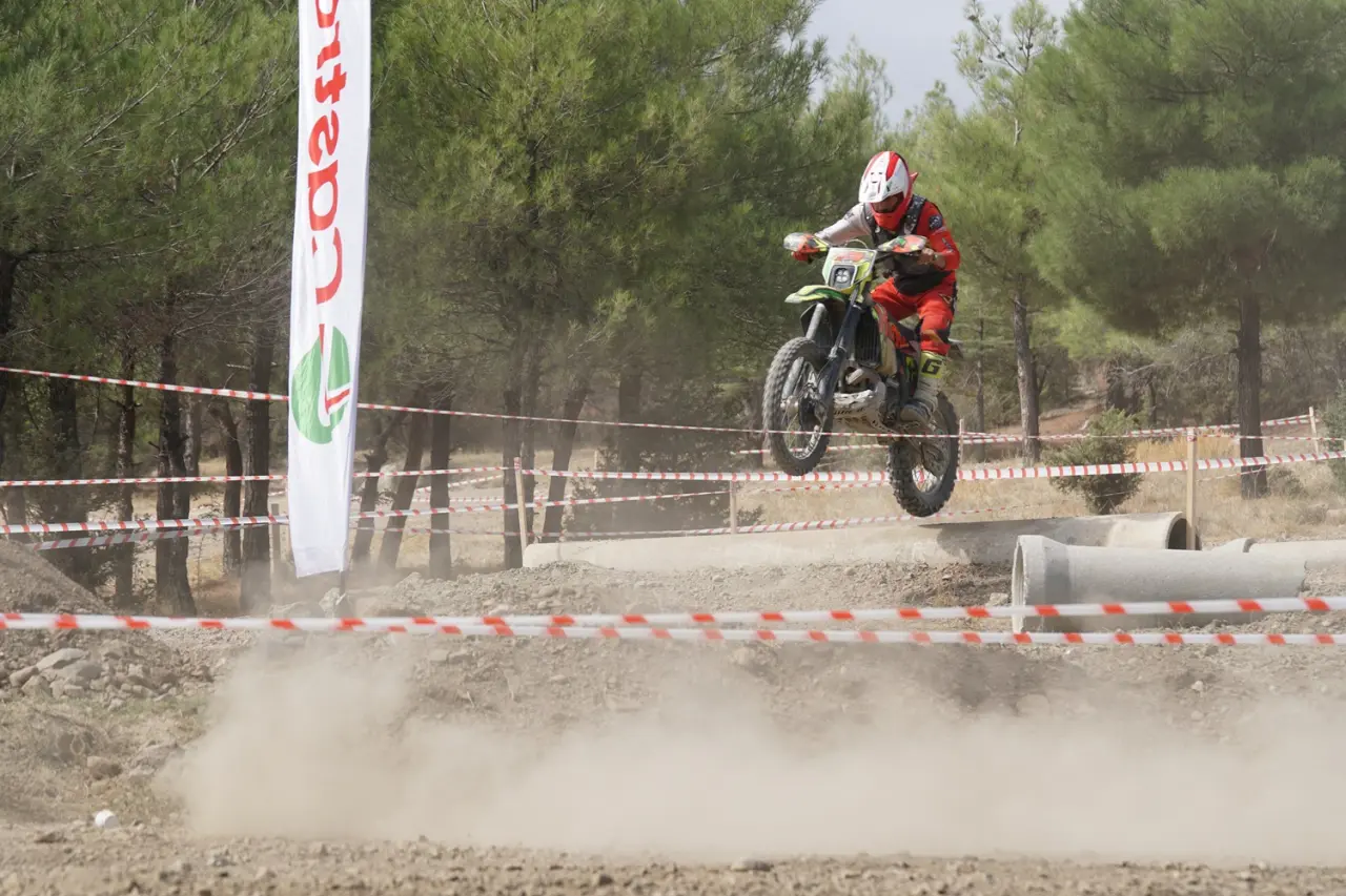 Enduro Motosiklet Yarışları Yapıldı 5