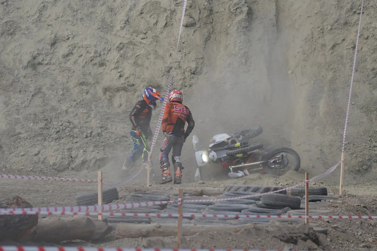 Enduro Motosiklet Yarışları Yapıldı 4
