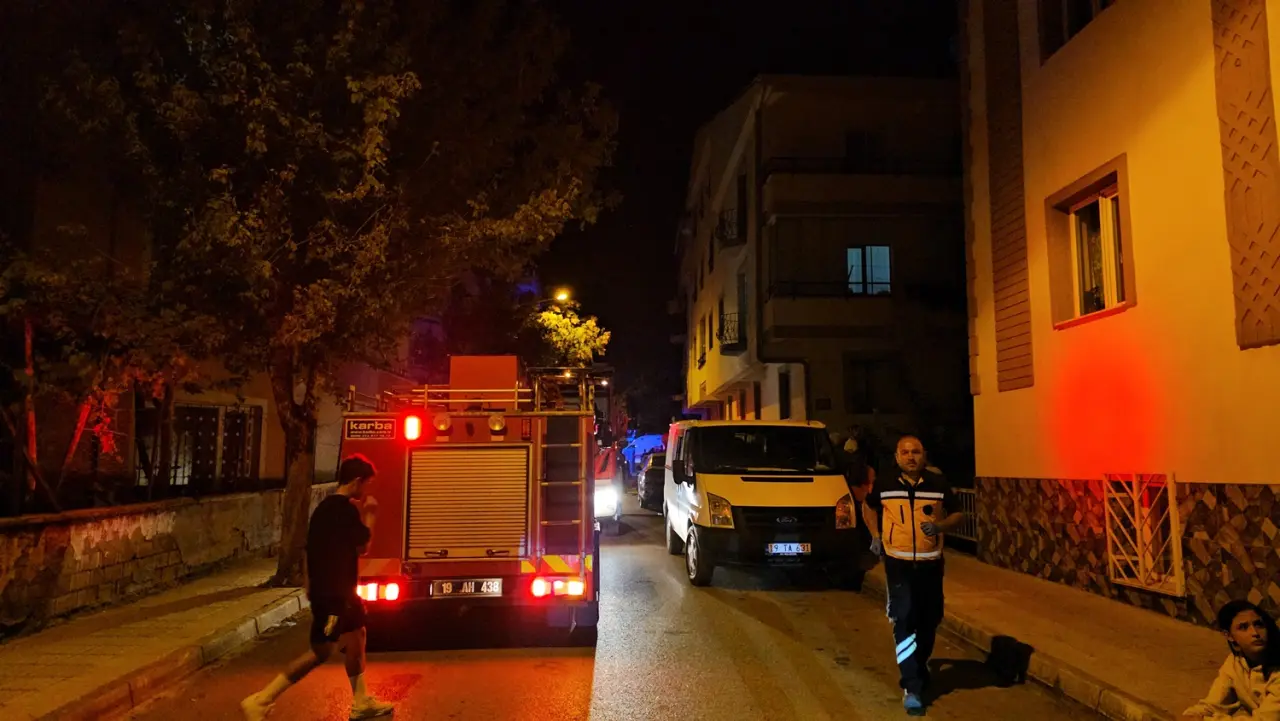 Alev Kapanından Nefes Kesen Kurtarış 4