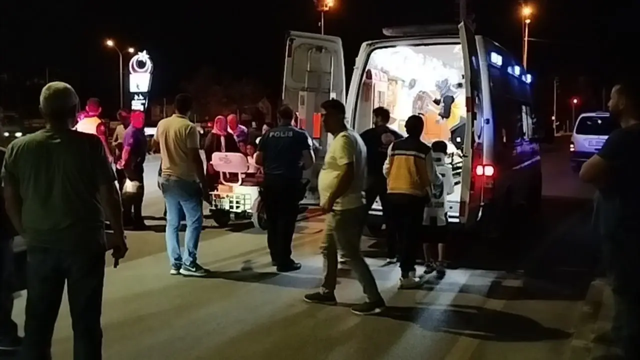 Otomobil ile Elektrikli Motosiklet Çarpıştı 3