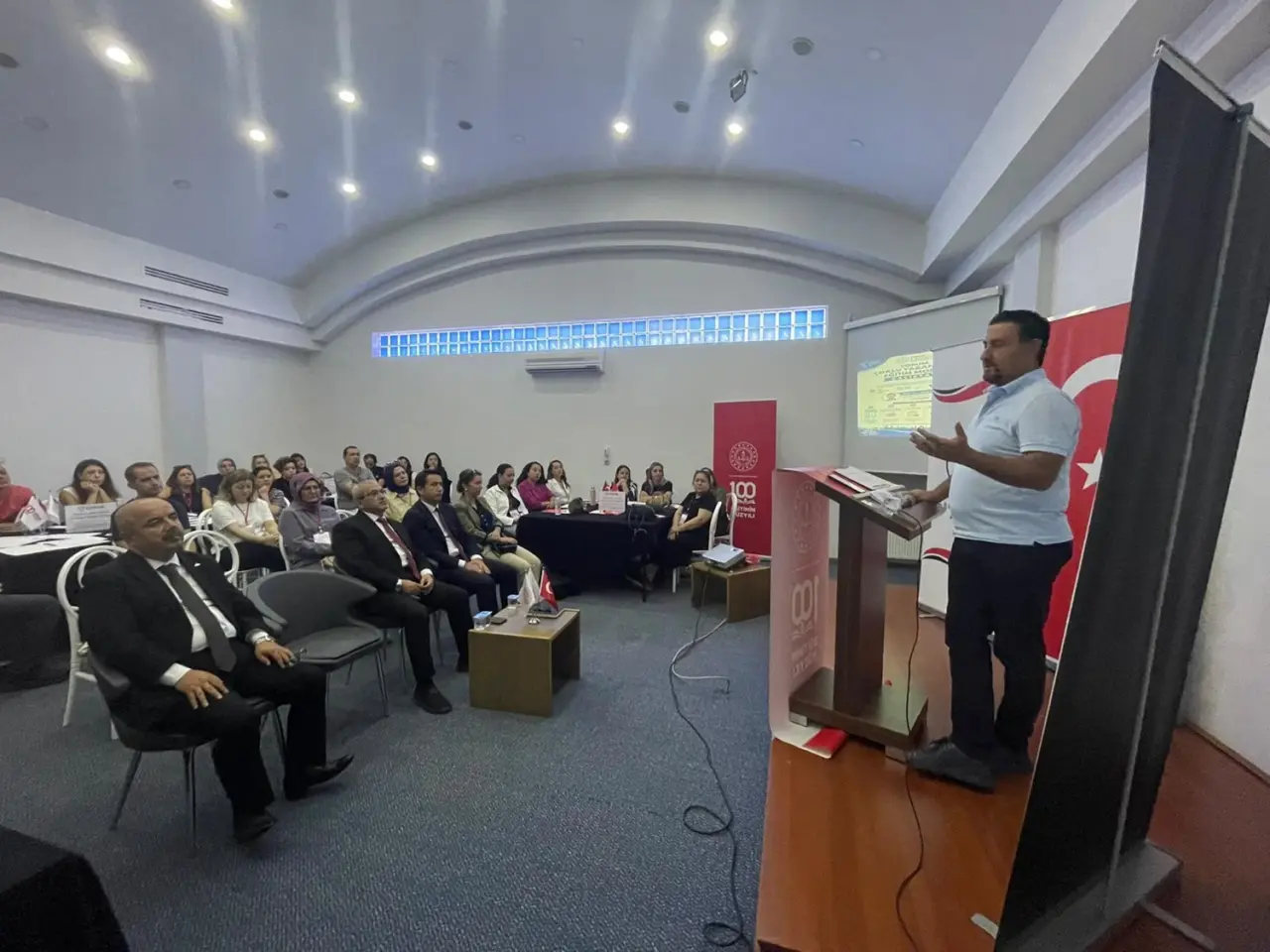 Çoklu Yabancı Dil Eğitim Modeli Çalıştayı Yapıldı 3