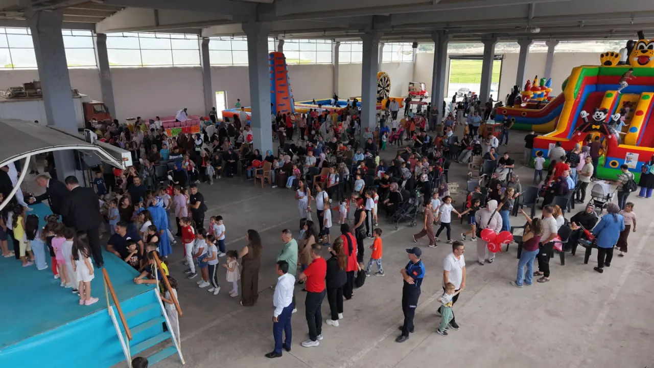 Çocuklar İçin Festival Zamanı 1