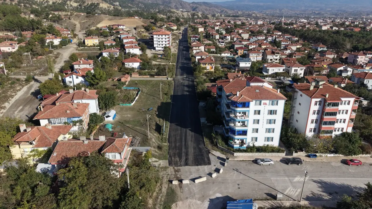 Esentepe’de Asfalt Çalışmaları Tamamlandı 3