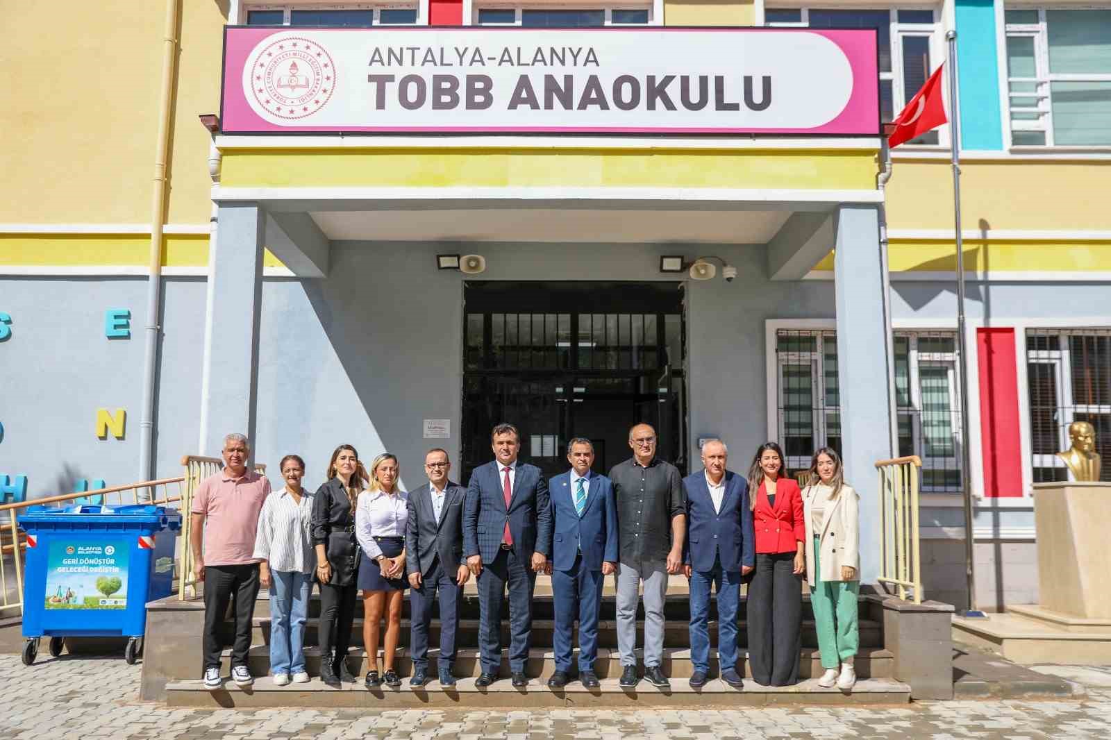 alanya-belediyesinden-miniklere-temizlik-egitimi