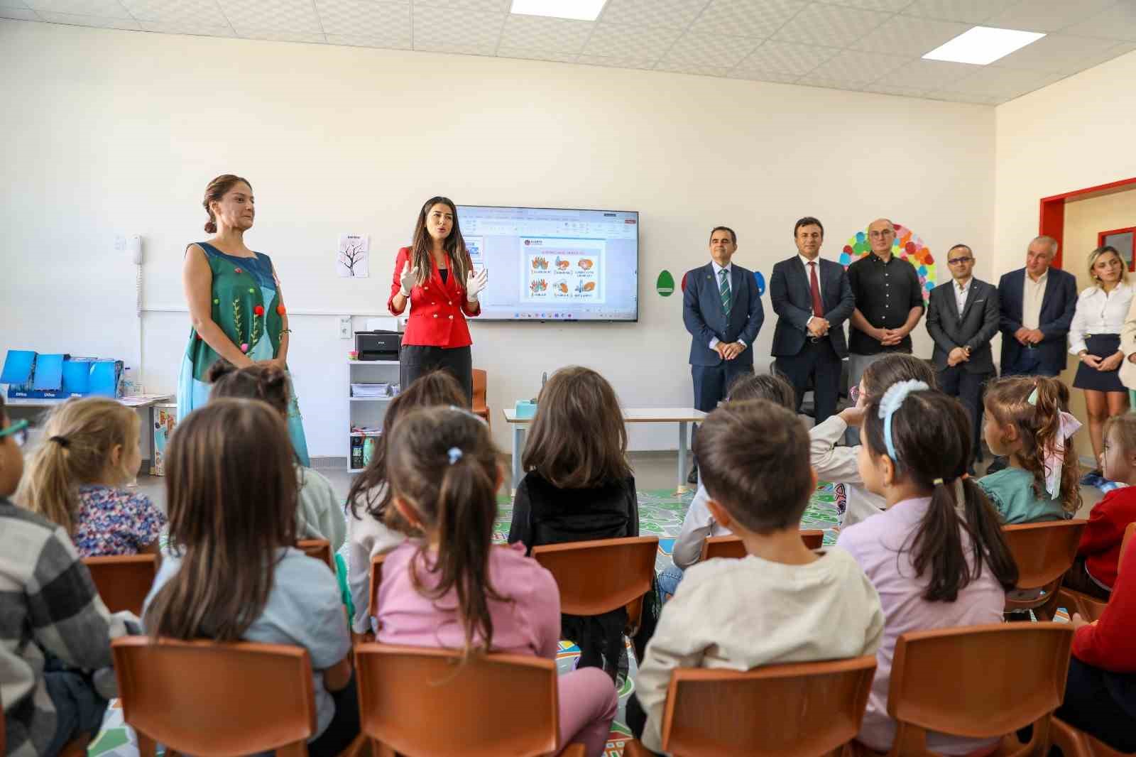 alanya-belediyesinden-miniklere-temizlik-egitimi