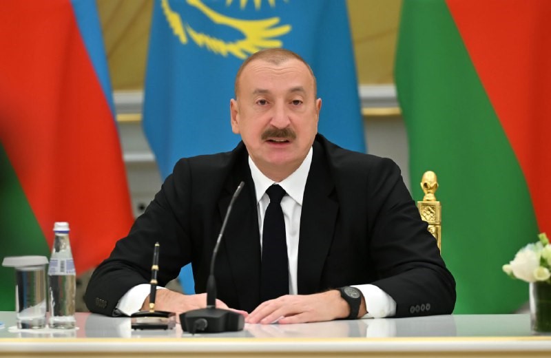 azerbaycan-cumhurbaskani-aliyev-kazak-mevkidasi-tokayev-ile-gorustu