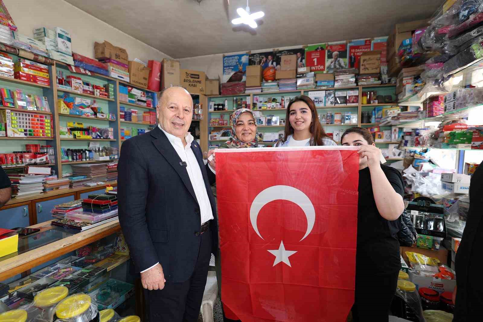 baskan-demircali-bayragimiz-birlik-ve-beraberligimizin-en-guclu-simgesidir