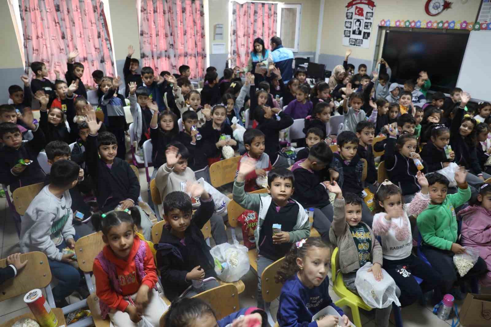 battalgazi-belediyesi-cocuklari-sinemayla-bulusturuyor