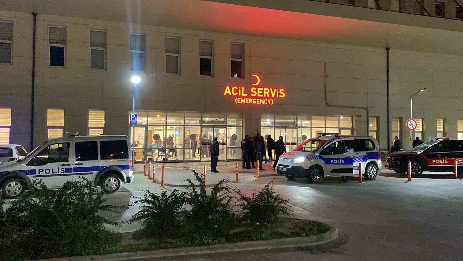 burdurda-yaklasik-50-ogrenci-zehirlenme-suphesiyle-hastanelik-oldu