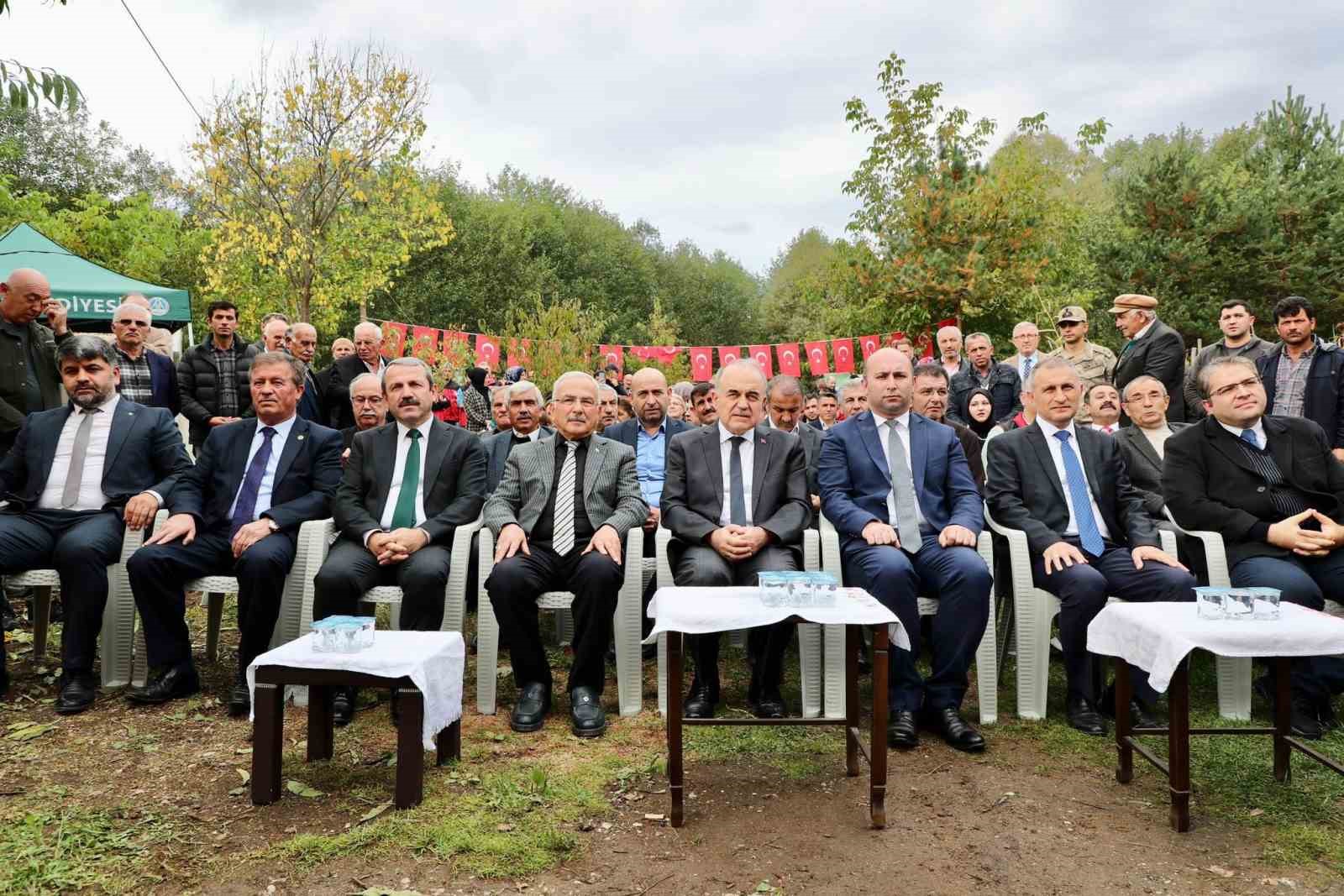 cografi-isaret-tescilli-akkus-seker-fasulyesinde-hasat-basladi