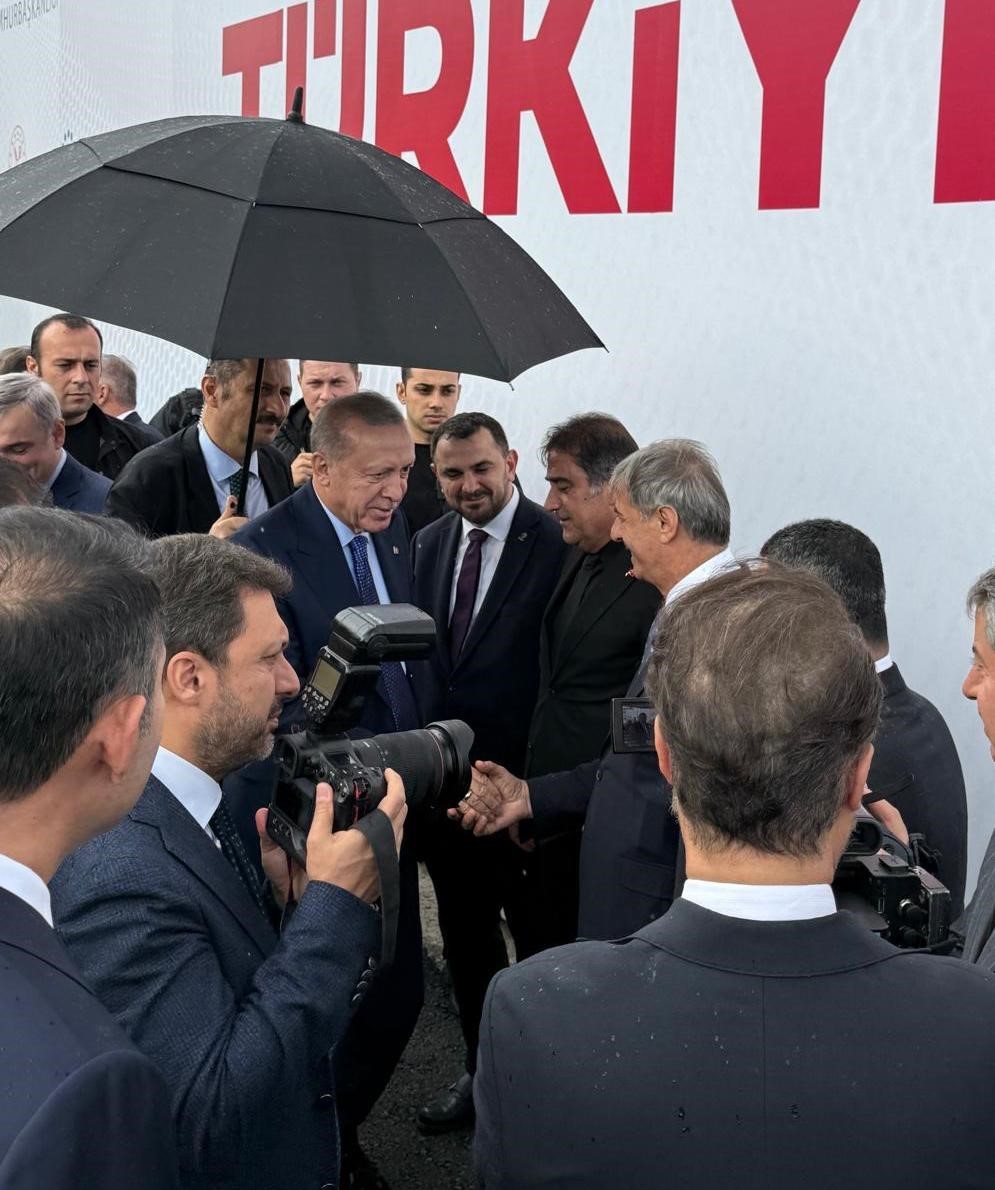 cumhurbaskani-erdogan-baskan-yusuf-alemdara-sakaryayi-sordu