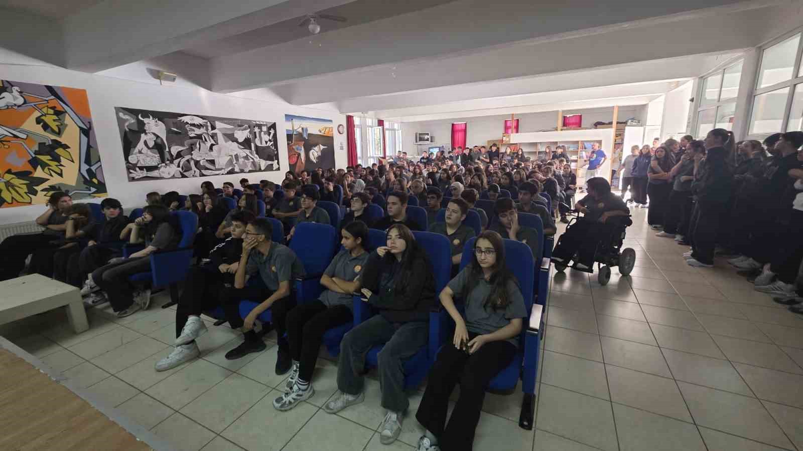 didimde-ogrencilere-su-urunleri-ve-deniz-temizligi-anlatildi