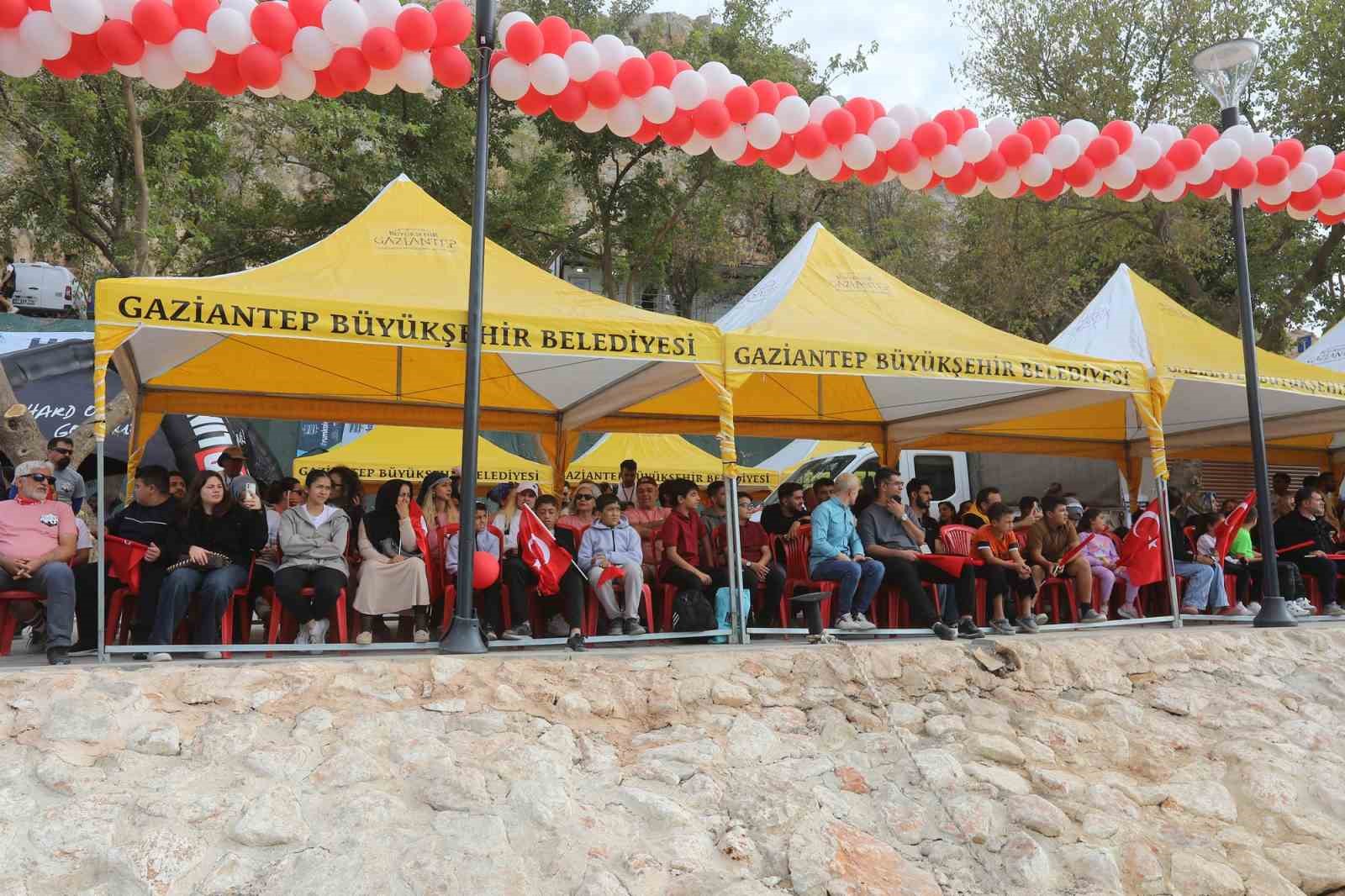 firatin-incisi-rumkalede-su-sporlari-festivali-coskusu