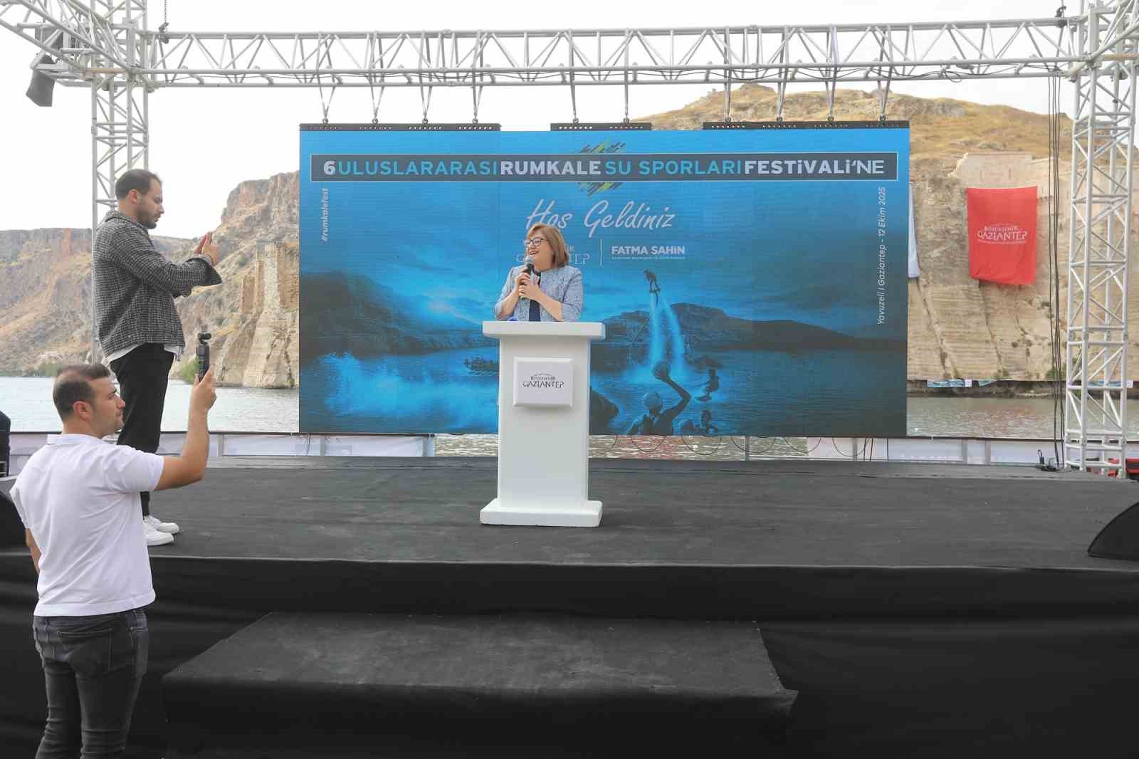 firatin-incisi-rumkalede-su-sporlari-festivali-coskusu