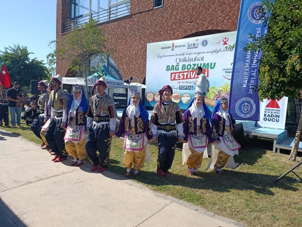 kahramanmarasta-geleneksel-bag-bozumu-festivali