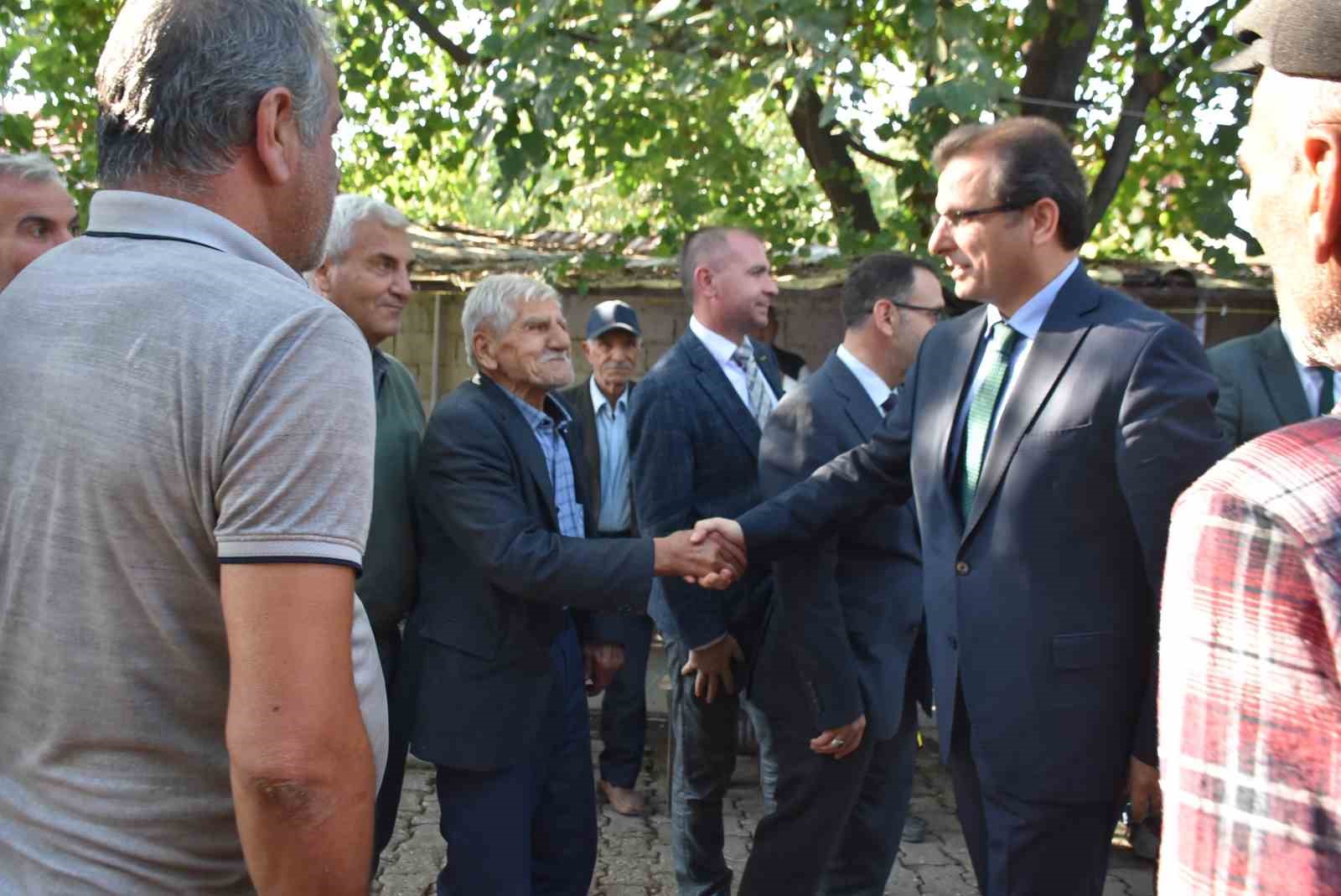 kaymakam-guldogan-halkin-taleplerini-yerinde-dinledi