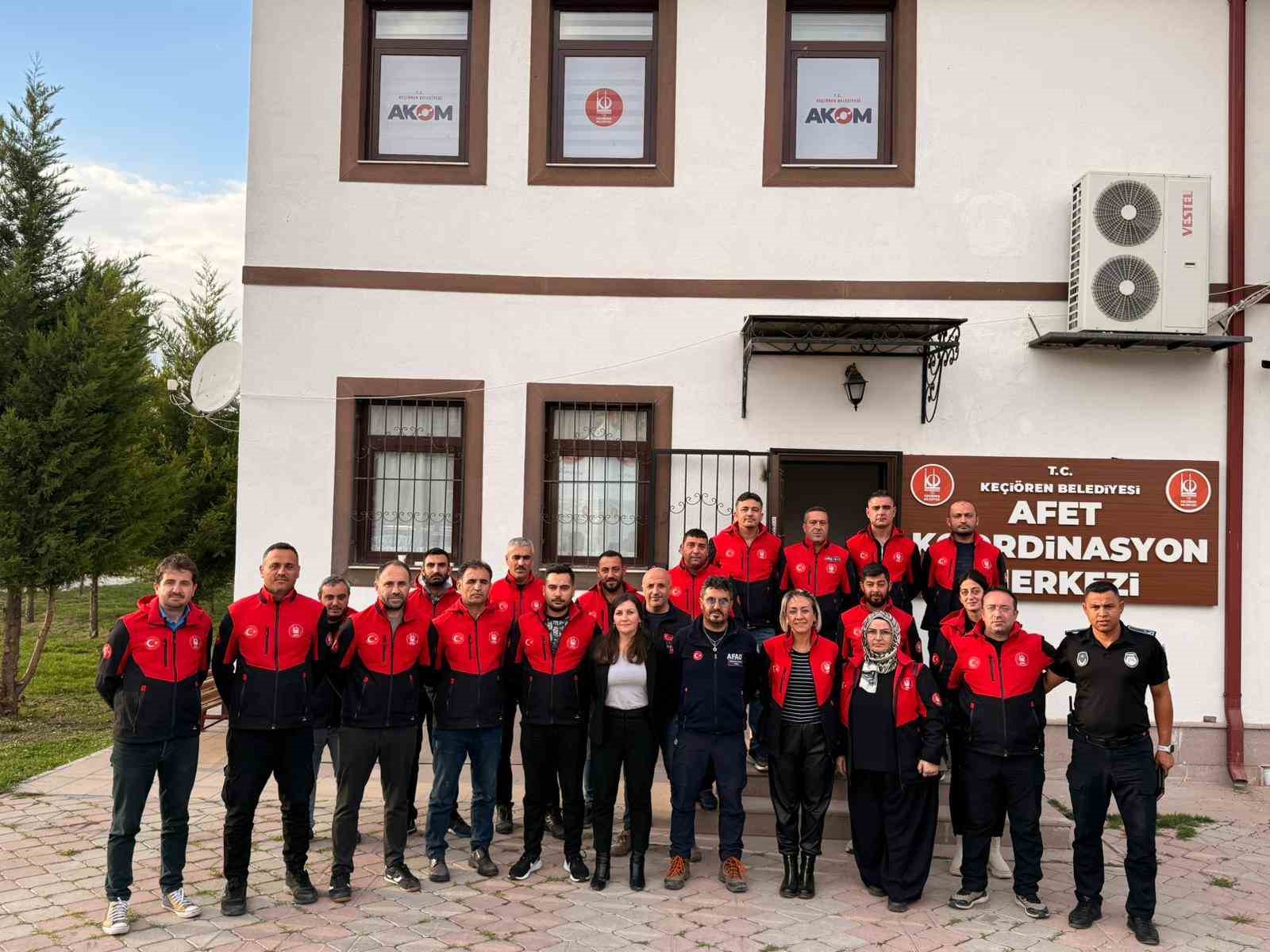 kec-tim-ekibine-afad-akreditasyon-egitimi