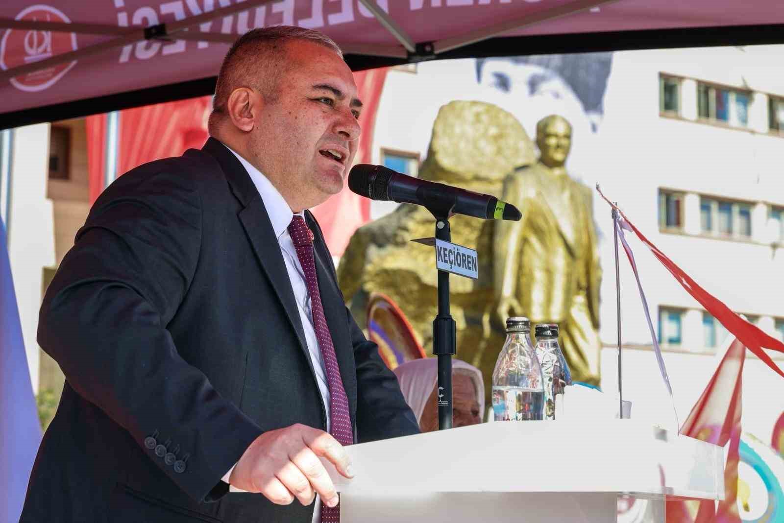 keciorende-cumhuriyet-bayrami-coskusu