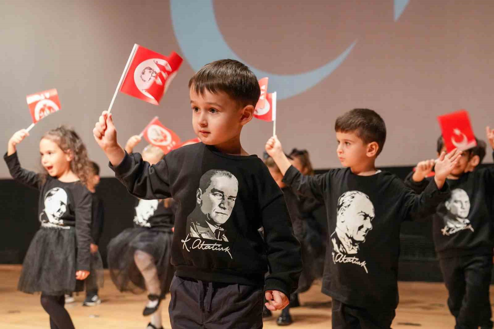 keciorende-gun-boyu-cumhuriyet-bayrami-kutlamalari-yapildi