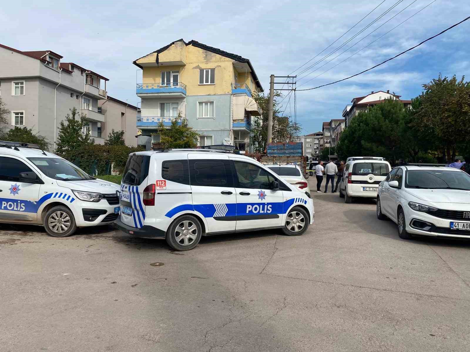 korfezdeki-cinayetin-altindan-dugun-tartismasi-cikti