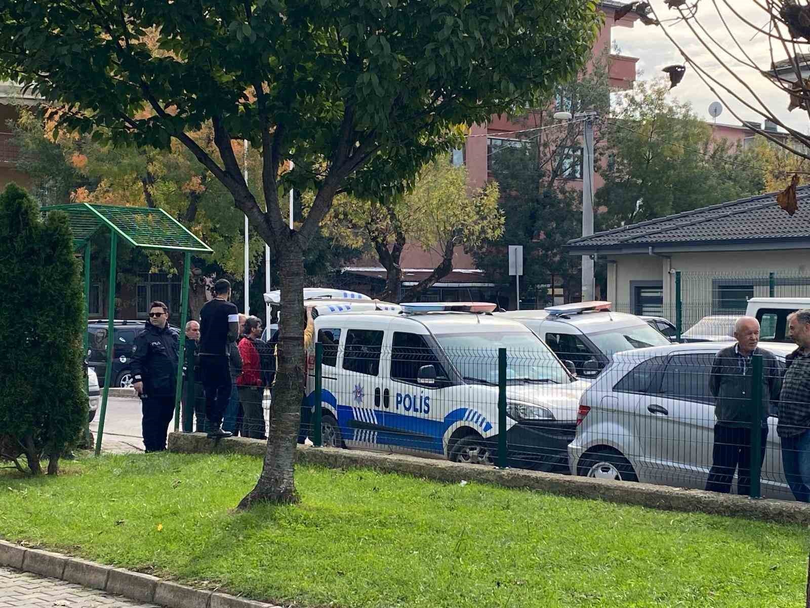 korfezdeki-cinayetin-altindan-dugun-tartismasi-cikti