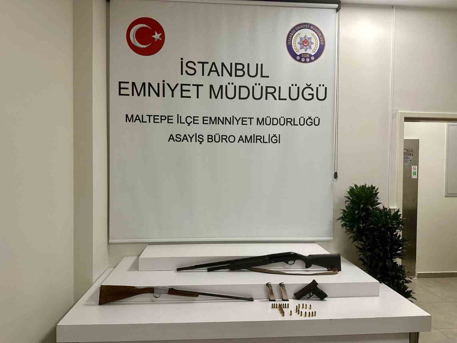 maltepede-zula-adresine-yapilan-operasyonda-cok-miktarda-uyusturucu-ele-gecirildi