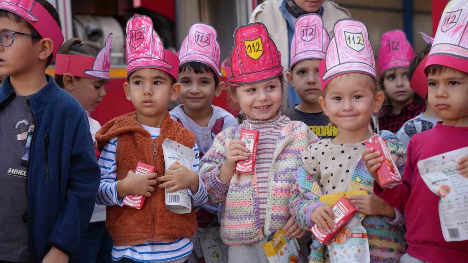 minik-ogrencilerden-itfaiyecilere-anlamli-ziyaret