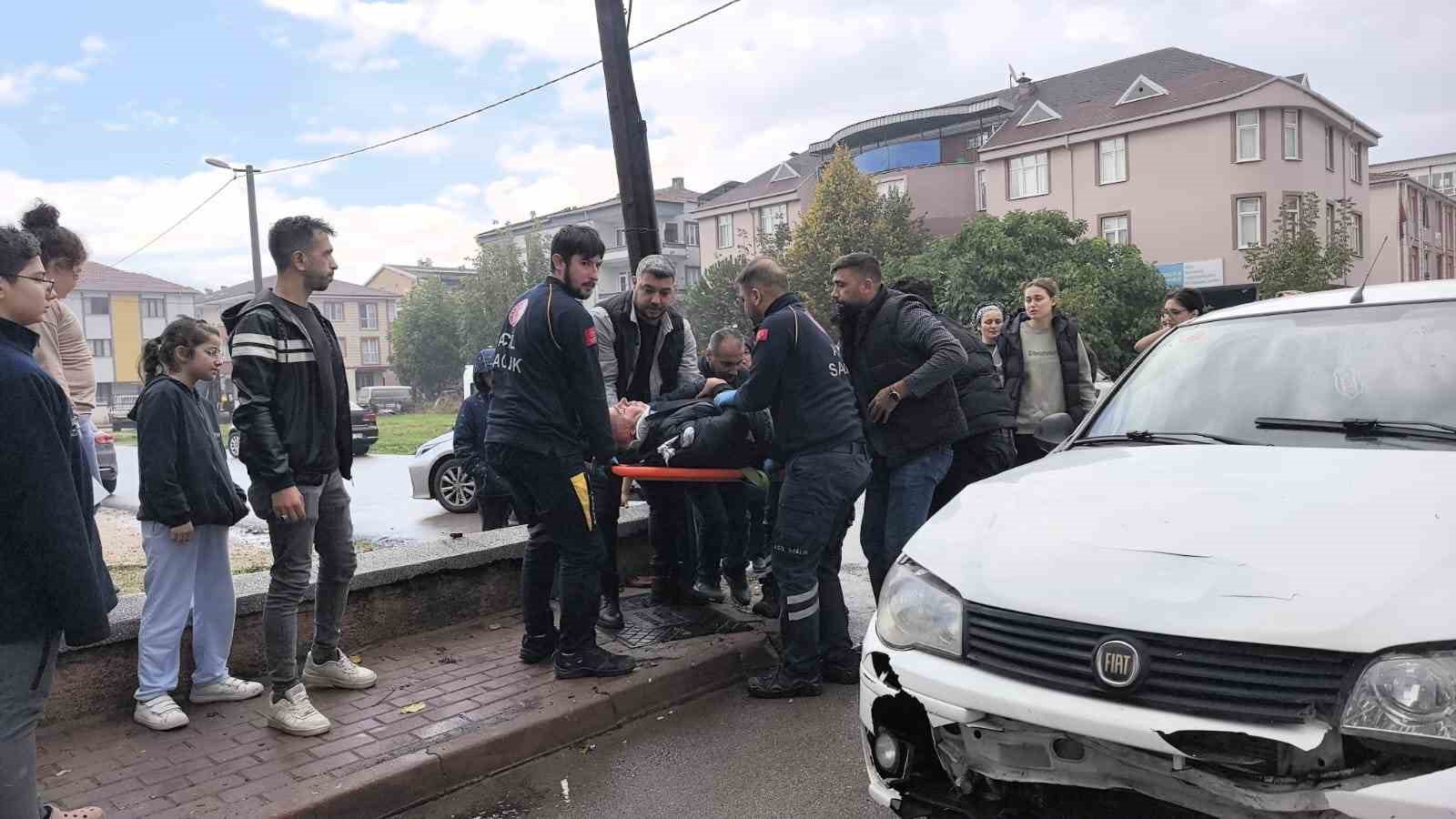 otomobil-ile-carpisan-motosikletli-yaralandi