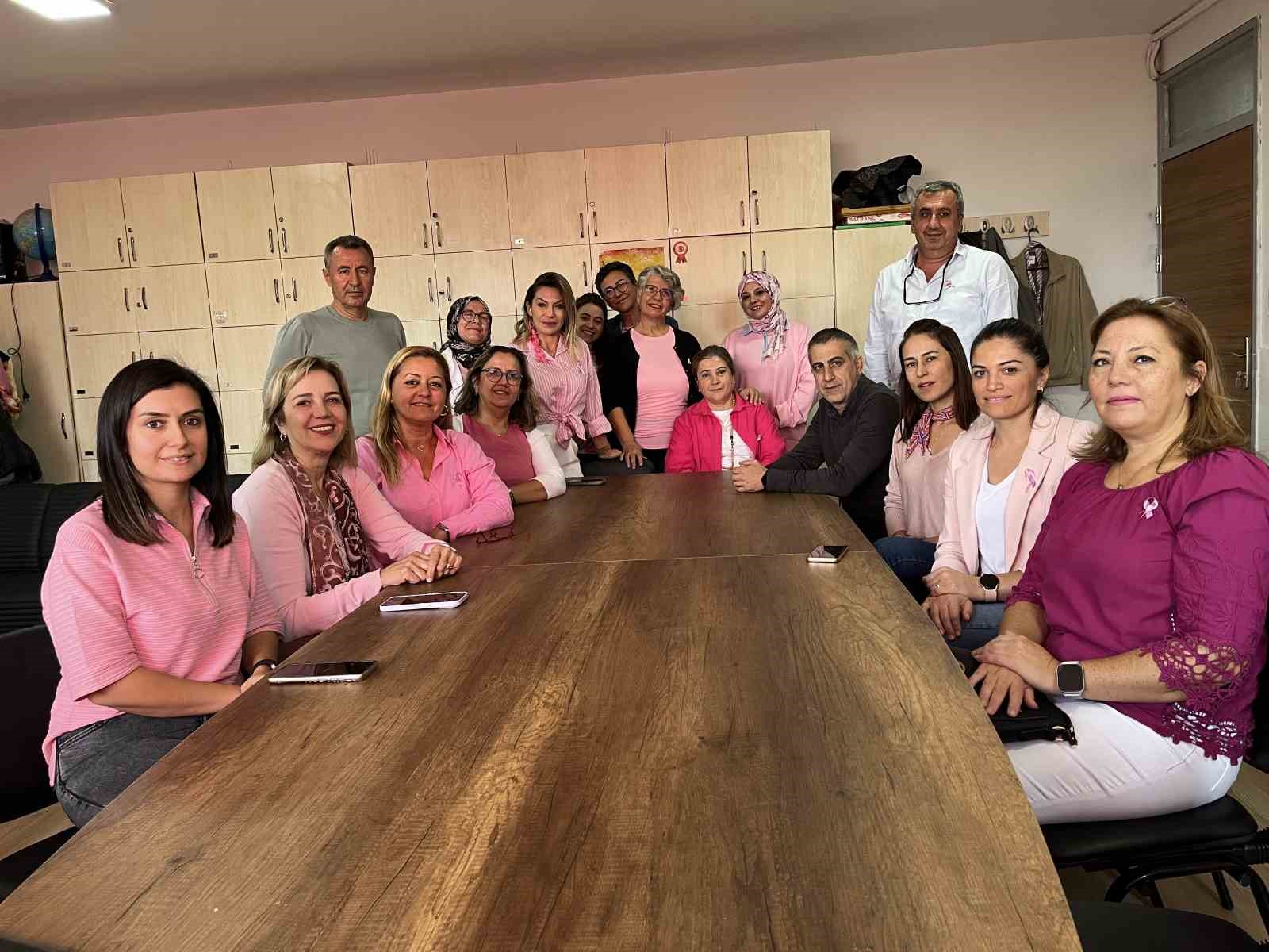 pembe-umut-guclu-dayanisma