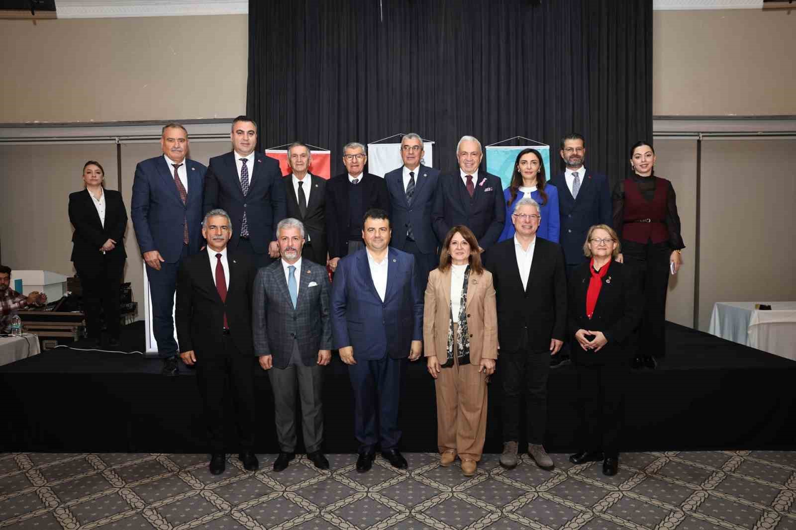 yerel-demokrasinin-kalbi-niluferde-atti