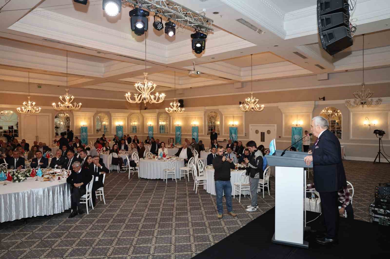 yerel-demokrasinin-kalbi-niluferde-atti