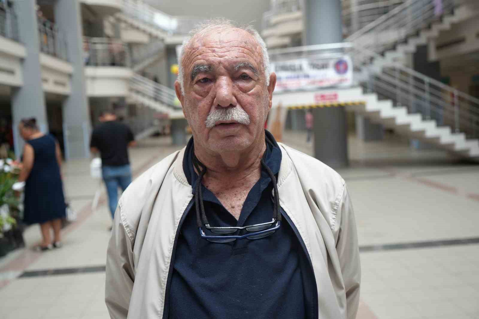 48-yildir-babasindan-ve-kiz-kardesinden-aldigi-bobreklerle-yasiyor