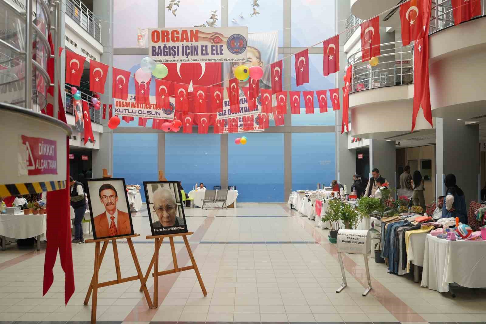 48-yildir-babasindan-ve-kiz-kardesinden-aldigi-bobreklerle-yasiyor