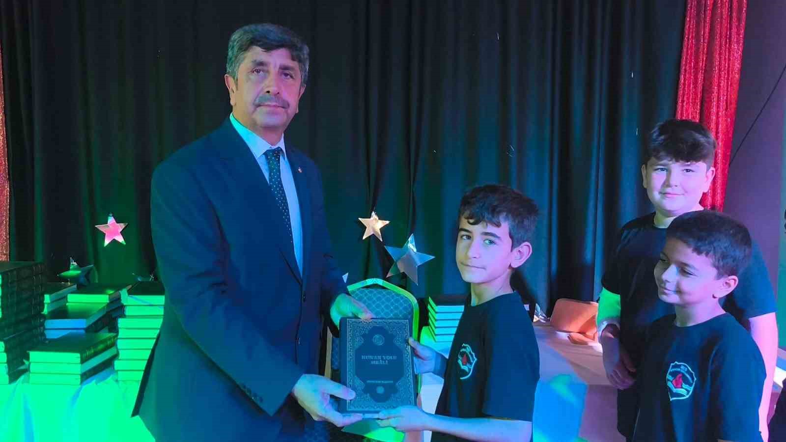 anamurda-kuran-okuyorum-peygamberimi-seviyorum-programi-buyuk-ilgi-gordu