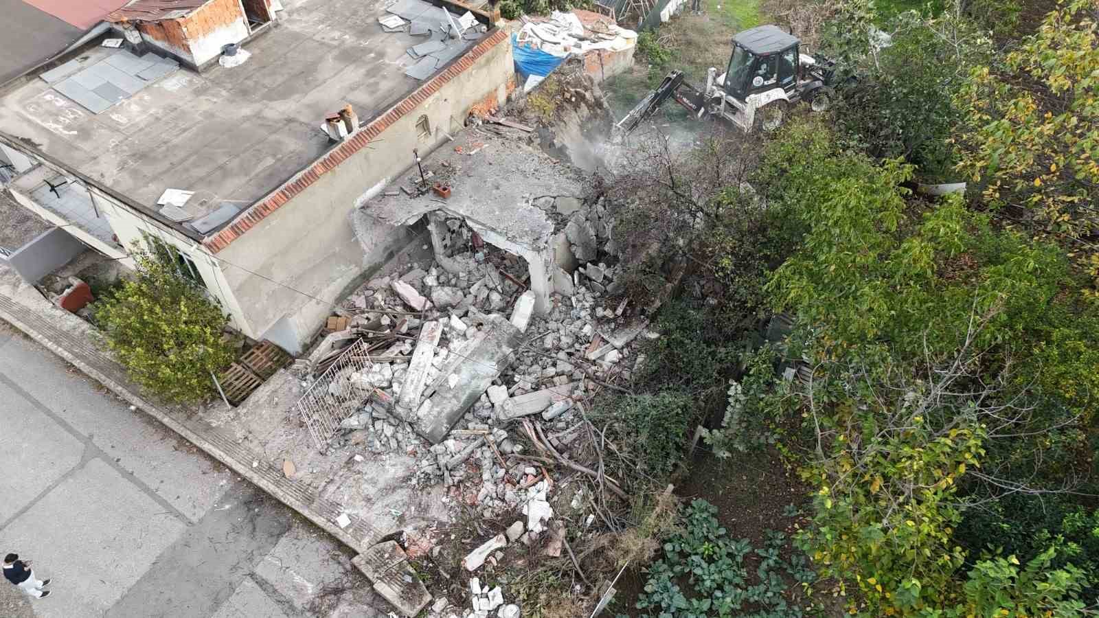 baskan-turkel-kacak-yapilasmaya-ve-metruk-yapilara-gecit-vermeyecegiz