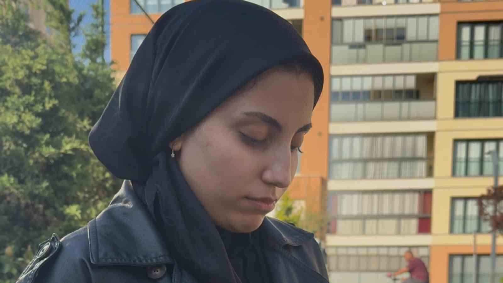 basortulu-universite-ogrencisi-hocasinin-hakaretine-ugradi-bu-sekilde-temizlikciye-benziyorsun