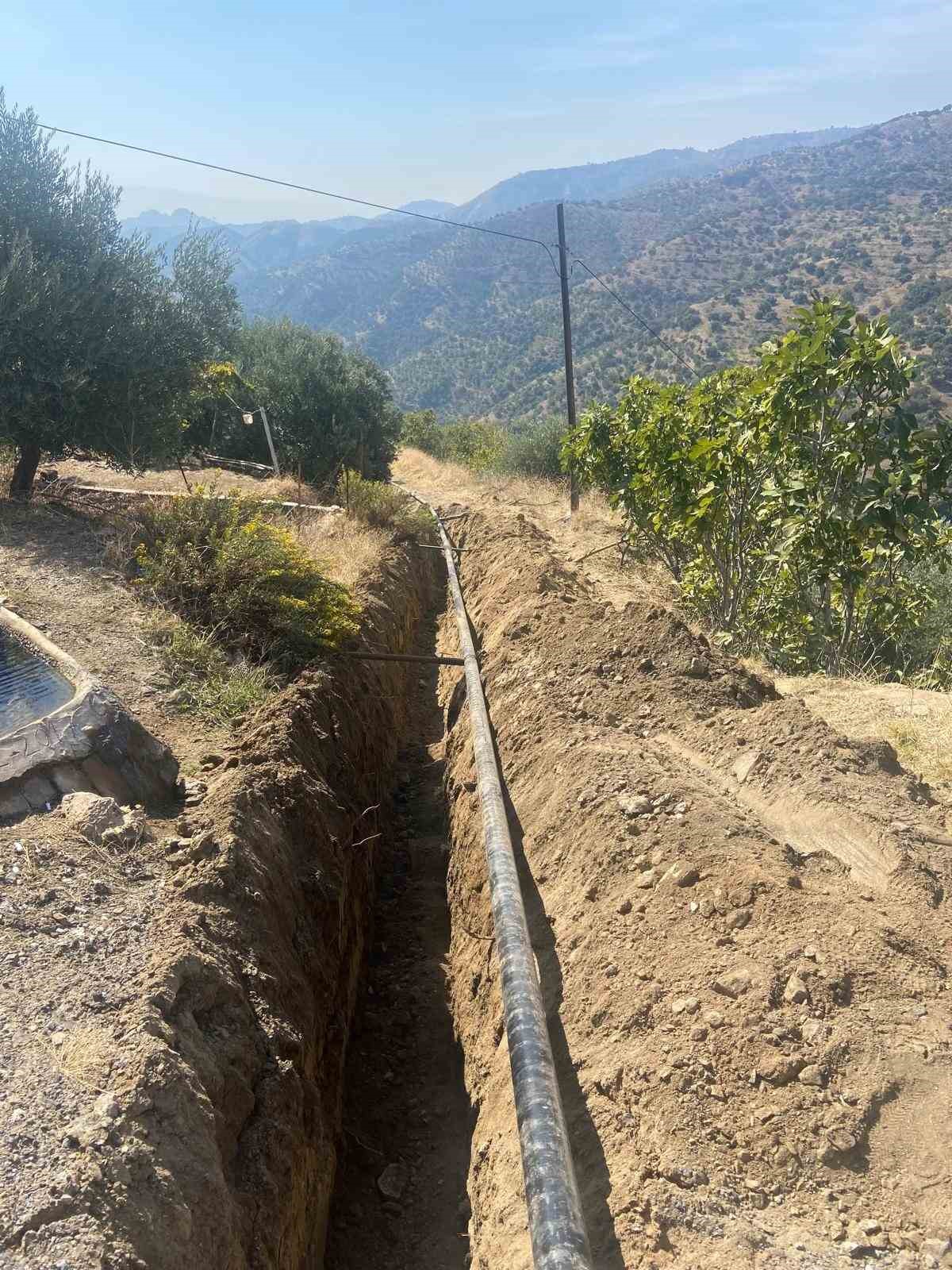 bekirler-mahallesinde-yeni-icme-suyu-terfi-hatti-calismalari-suruyor