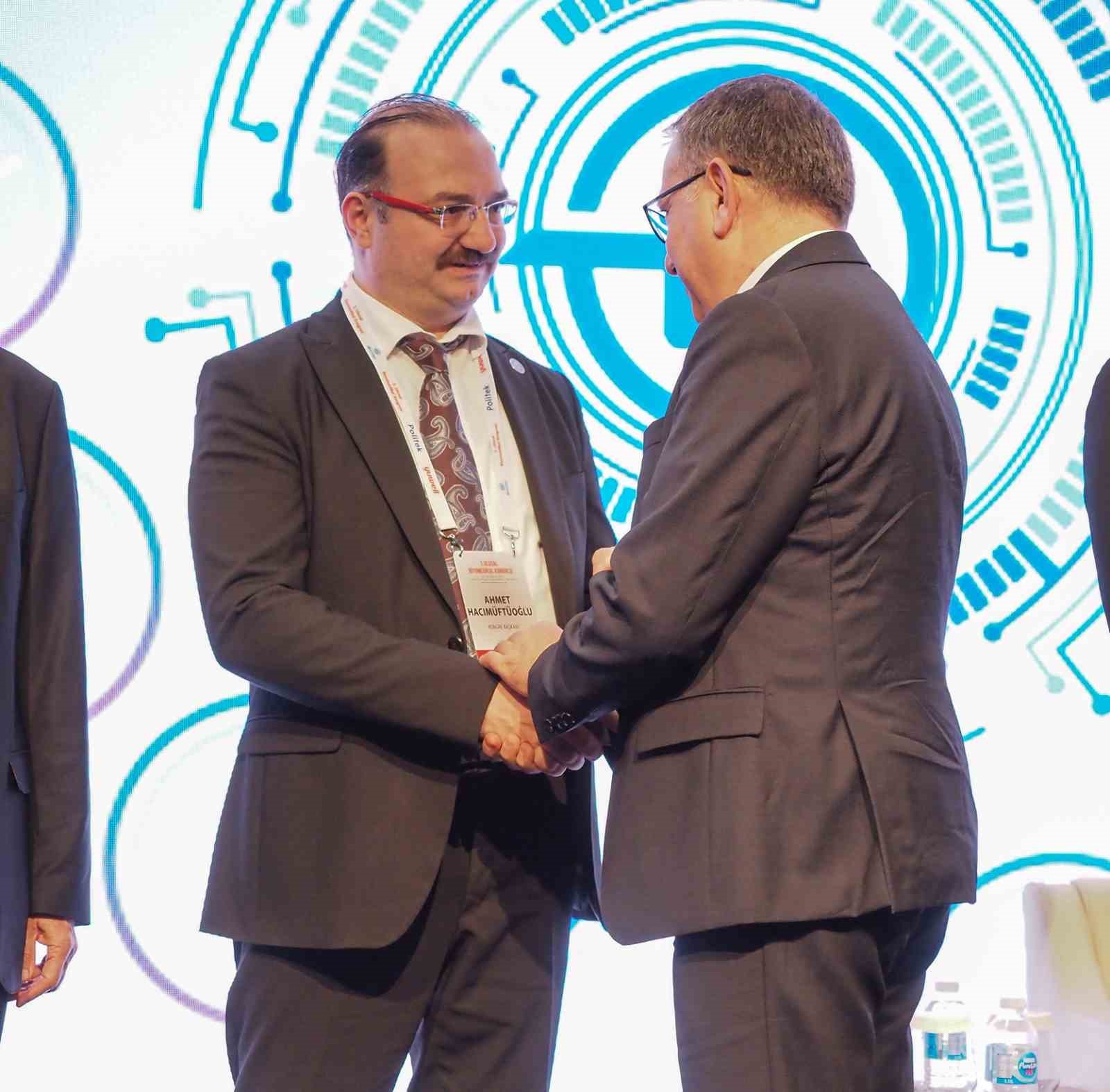 biyomedikal-sektoru-rektor-hacimuftuoglu-baskanliginda-bulustu