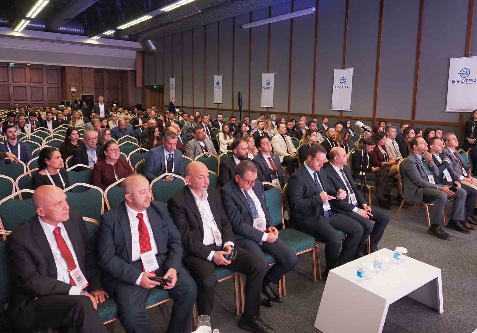 biyomedikal-sektoru-rektor-hacimuftuoglu-baskanliginda-bulustu